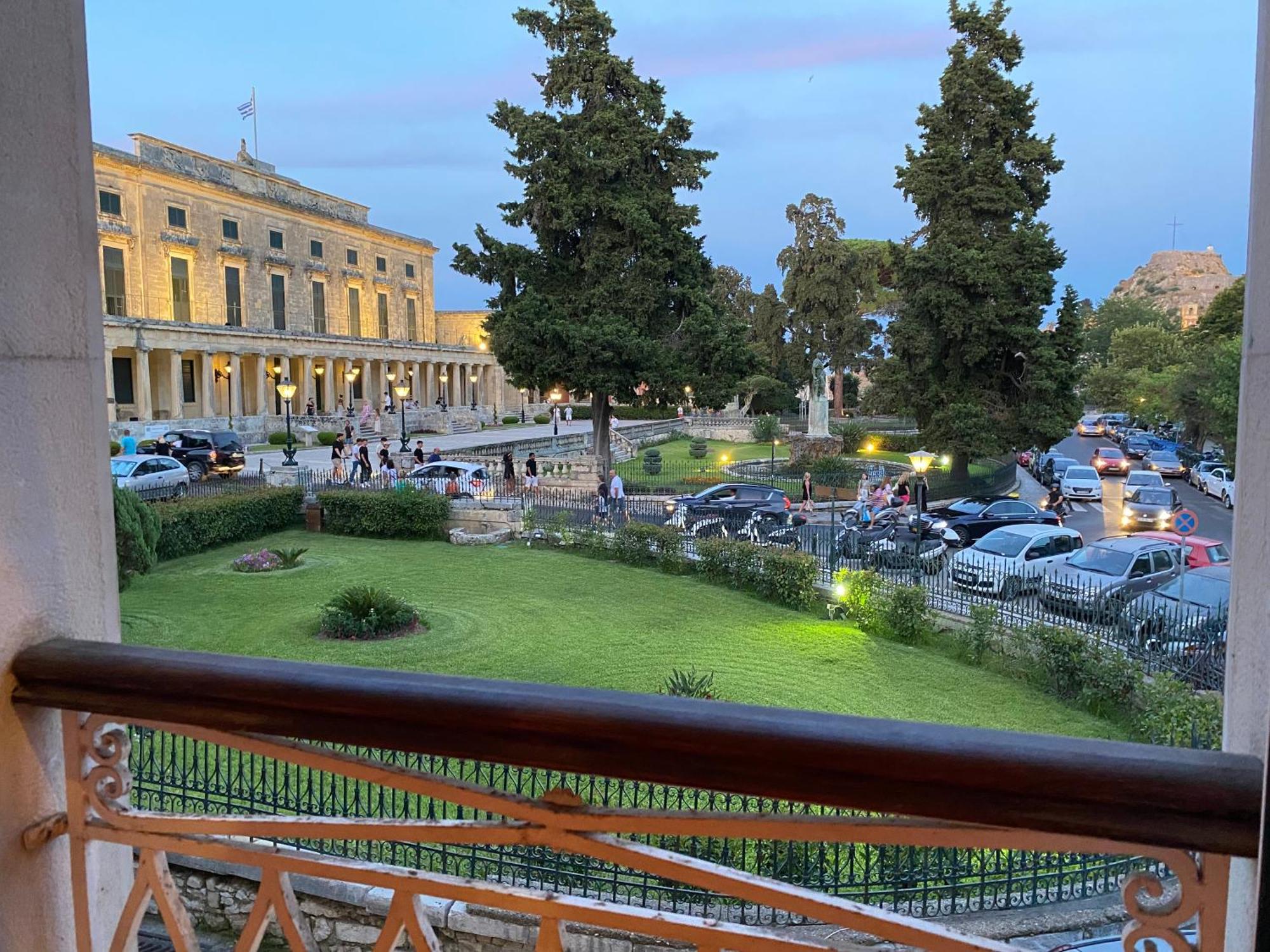 Palazzo Luxury Suite - View To Liston Square & Old Fortress Of Corfu Old Town Extérieur photo